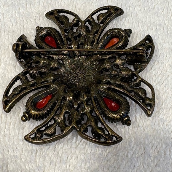 Vintage Maltese Cross Brooch Pin Unisex - Picture 4 of 7